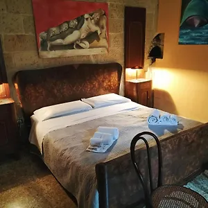 https://bb-malennio.lecce-hotels.com